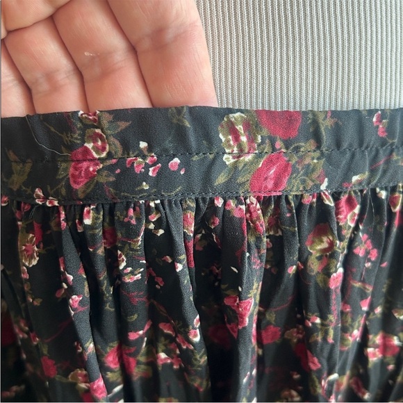 Express S fits M too Black pink red Floral elastic waist semi sheer Maxi Skirt - Picture 7 of 7